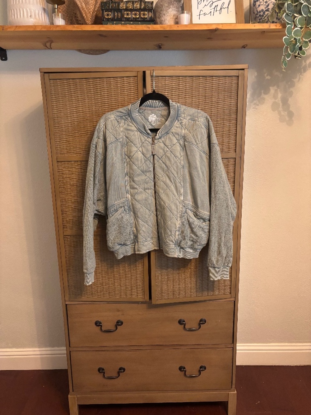 ANTHROPOLOGIE - PILCRO QUILTED BOMBER JACKET - M - Picture 4 of 5